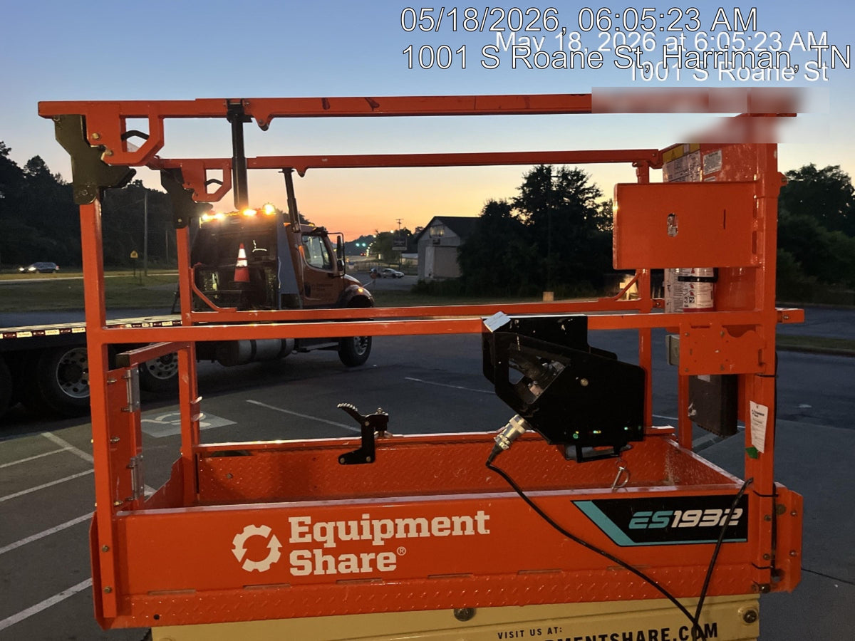 2025 JLG ES1932