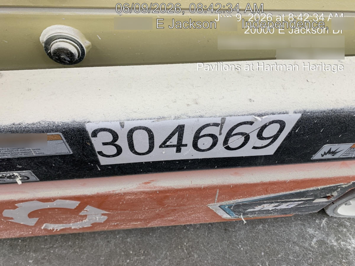2023 JLG ES1932