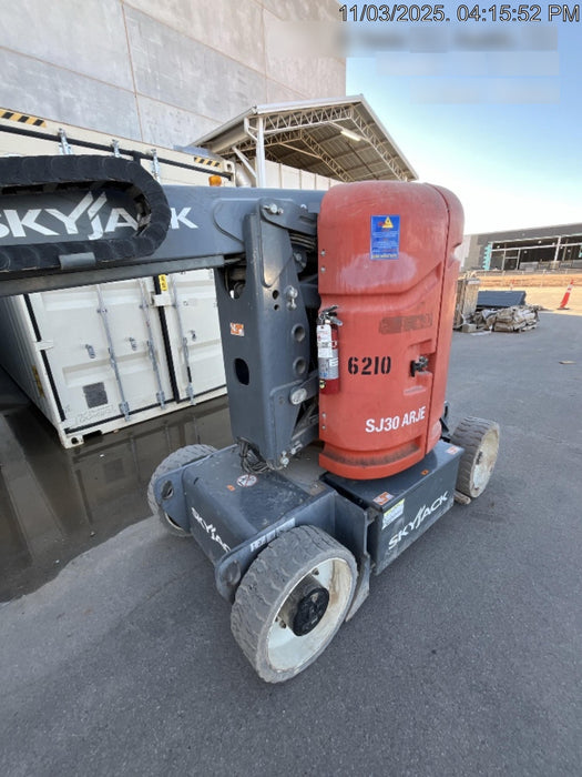 2017 SKYJACK SJ30 AJE