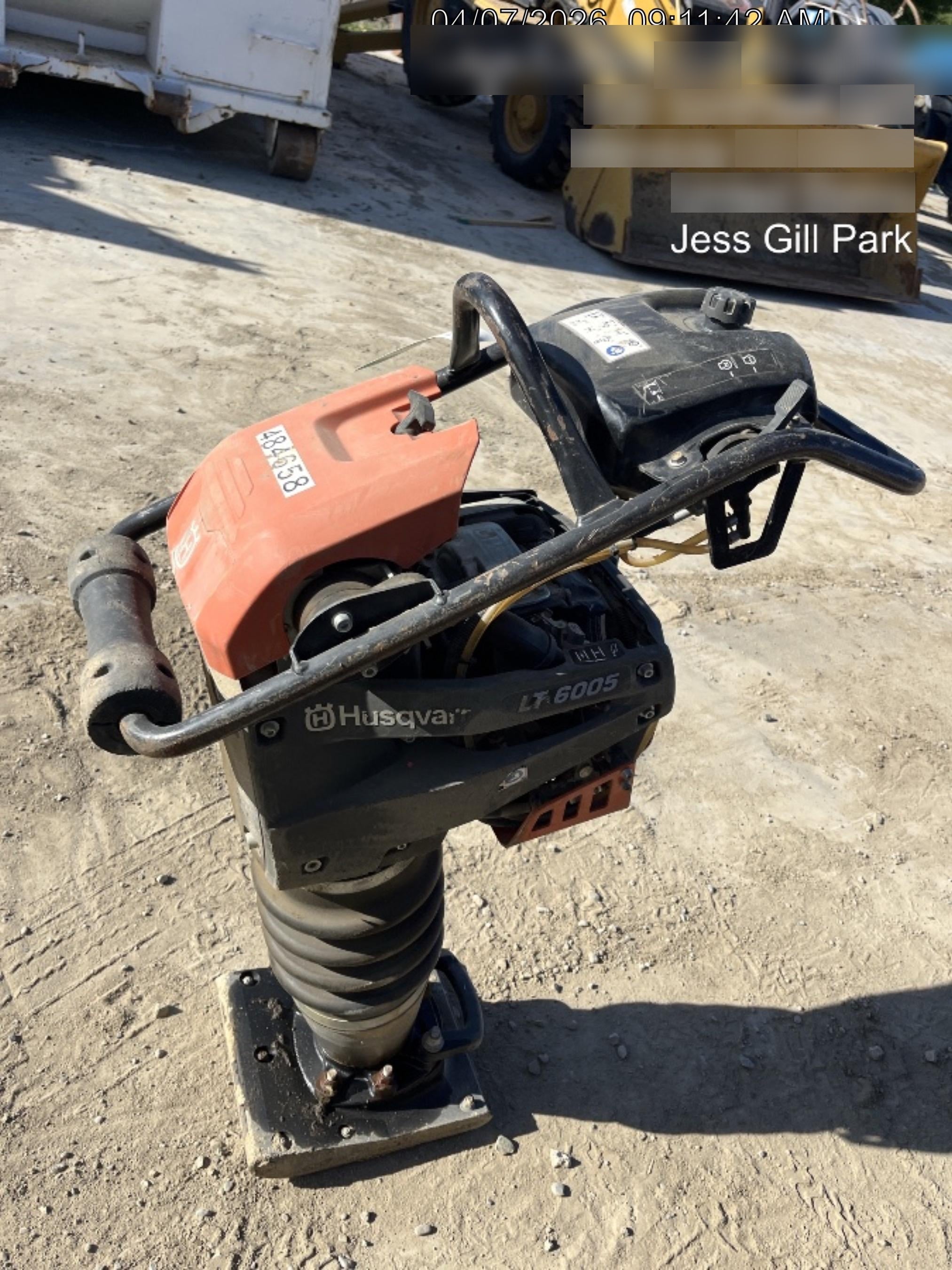 2024 HUSQVARNA LT6005