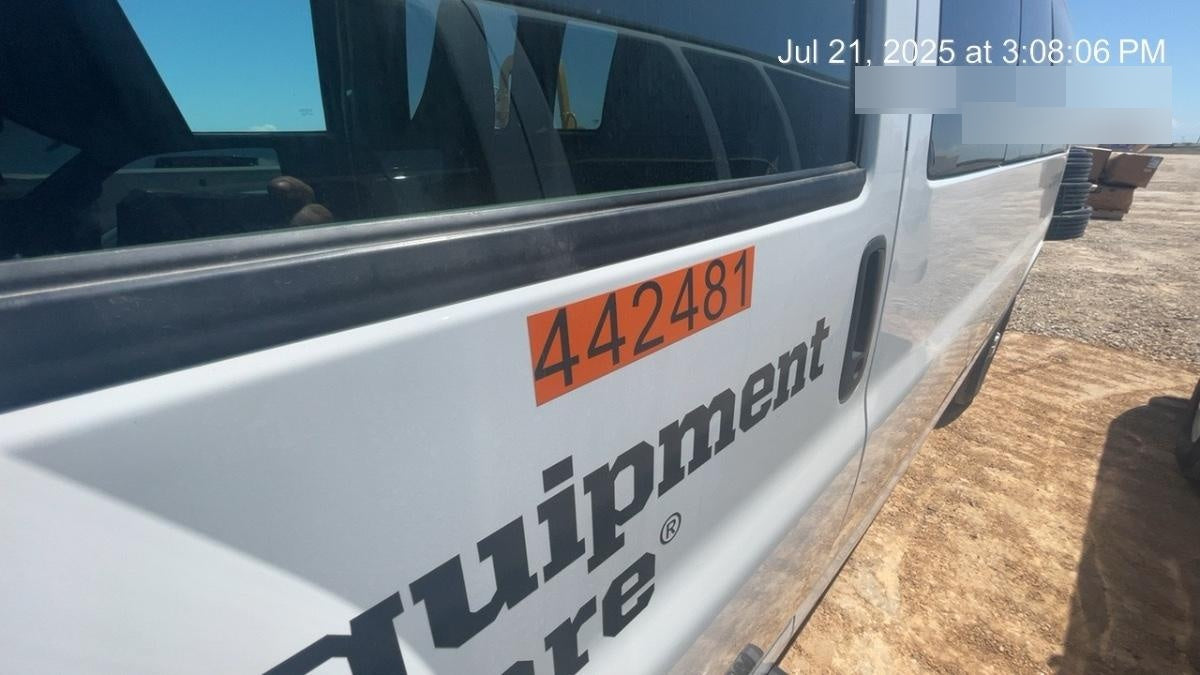 2024 CHEVROLET Express Van - Rental