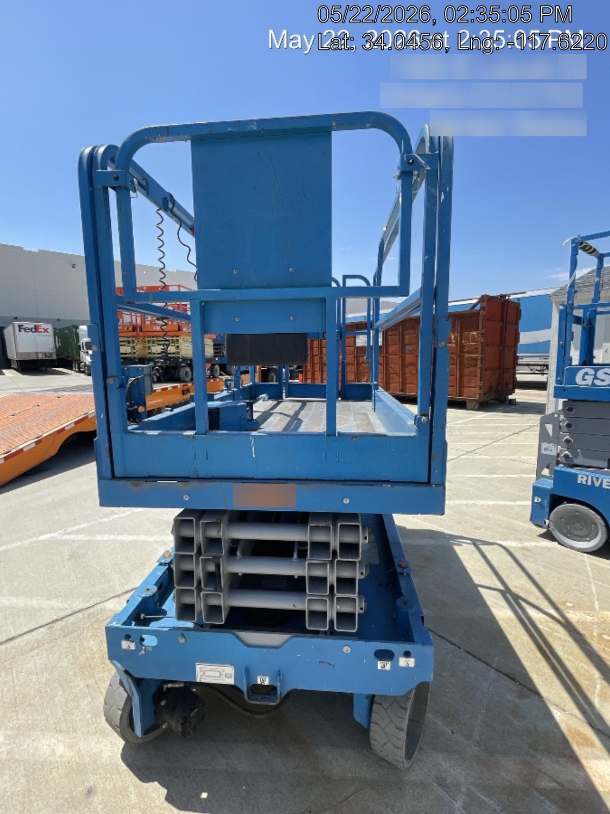 2019 Genie GS-2646 folding rails with full height swing gate