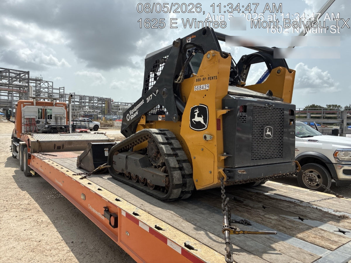 2019 Takeuchi TL8 Cab, Heat/AC, Defroster, 15" Wide Rubber Tracks, Back-up Alarm, Front & Rear Working Lights, Auxiliary Hydraulics, Two-Speed Travel, Electronic Monitoring System, Hydraulic Universal Quick Hitch 76" HD Dirt Bucket with 8 Teeth, 20.3 cubic feet Capacity