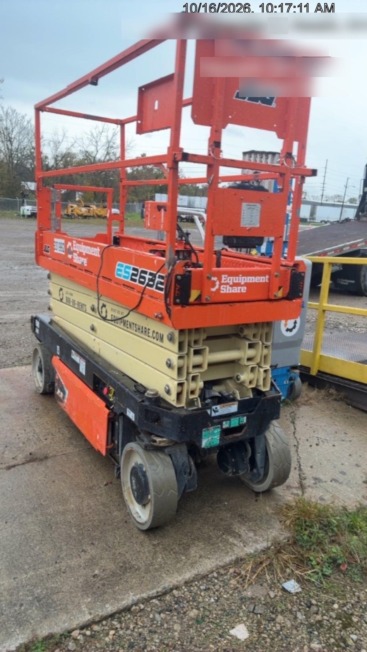 2023 JLG ES2632