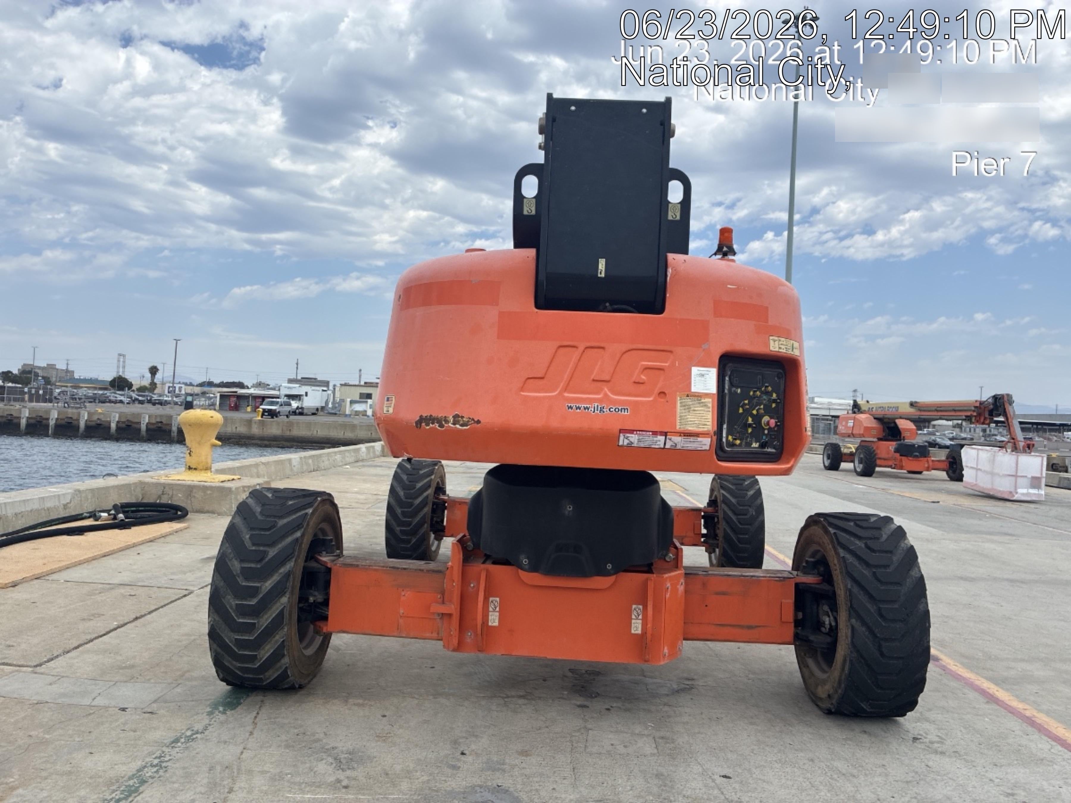 2021 JLG 1200SJP