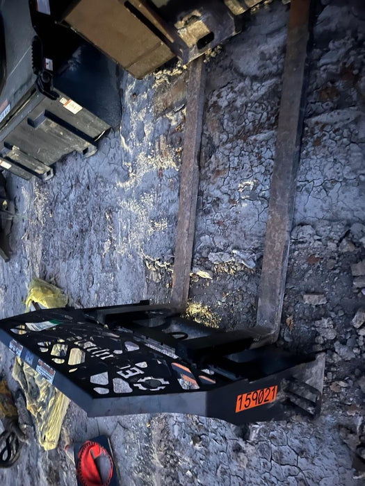 2021 PALADIN 48" Pallet Forks - Paladin