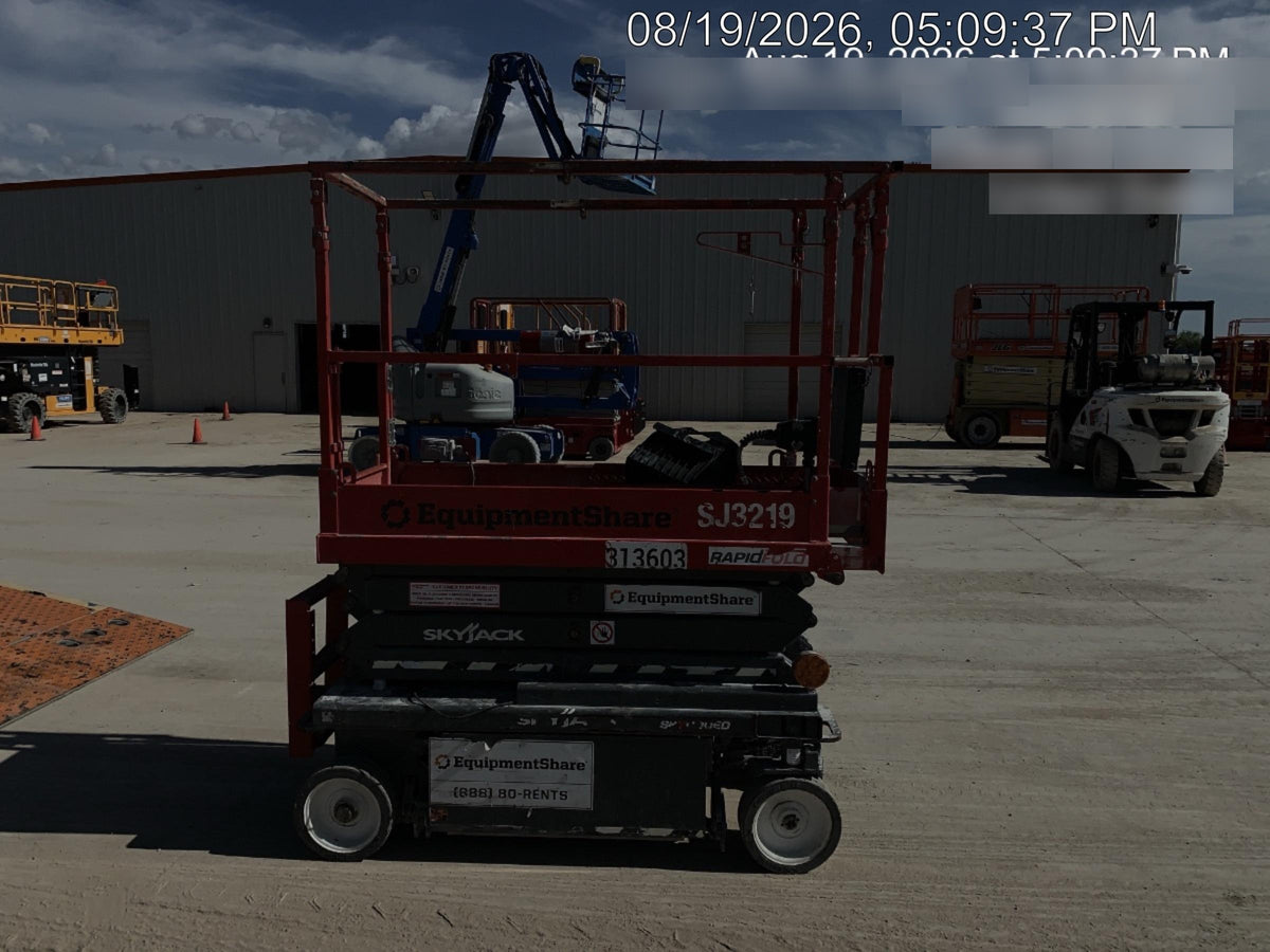 2023 SKYJACK SJ3219