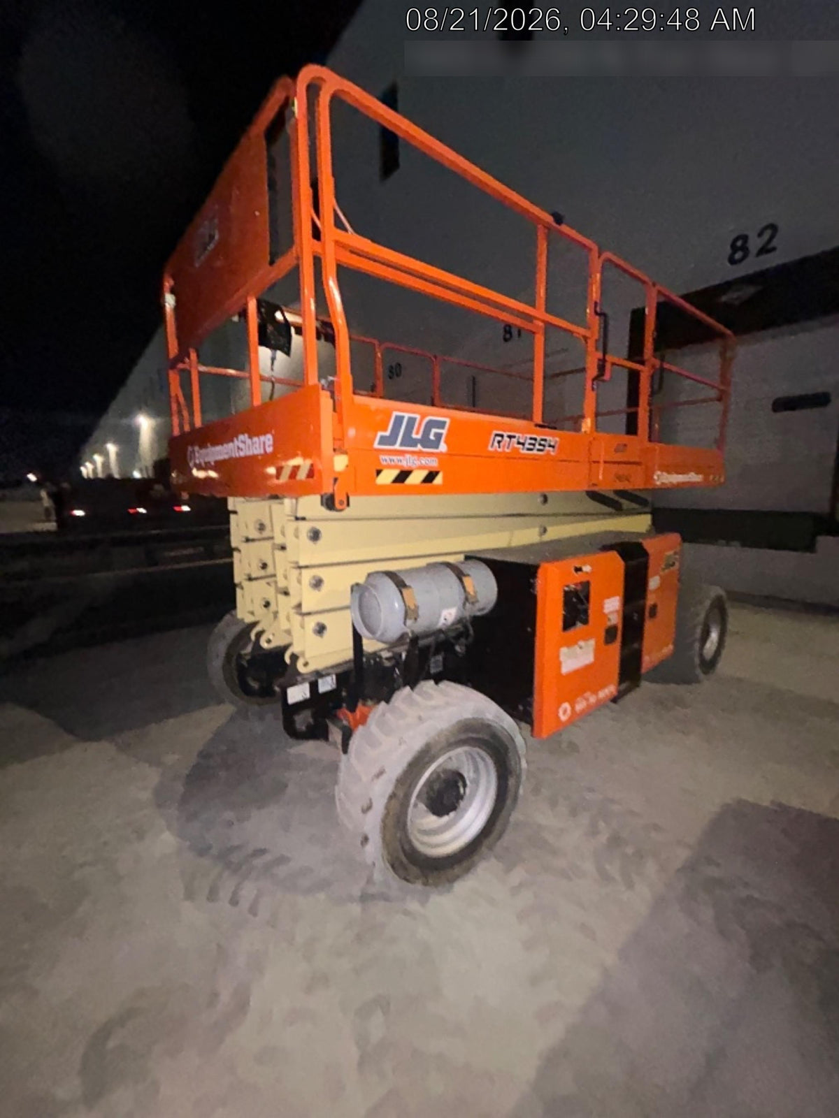 2023 JLG RT4394