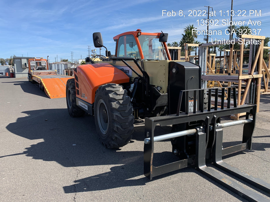 2021 JLG 1732