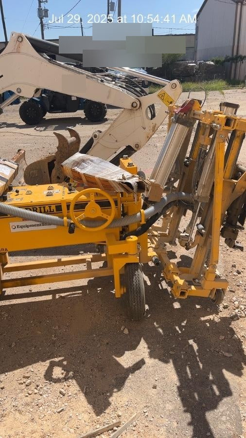 2024 E-Z DRILL 210B-2 SRA