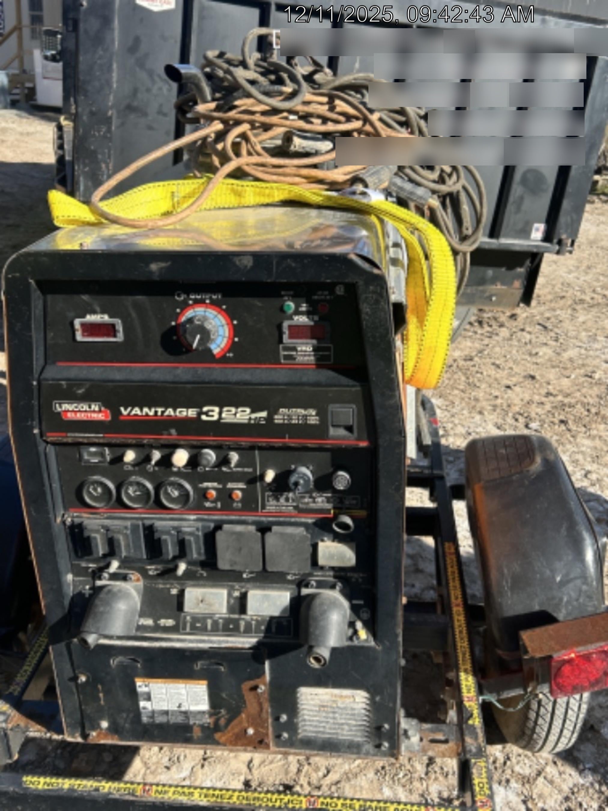 2021 Lincoln Electric Vantage 322 Vantage 322 Ready Pak 3 w/ Decals, ORANGE (includes trailer, cable rack, fender light kit) NO Telematics