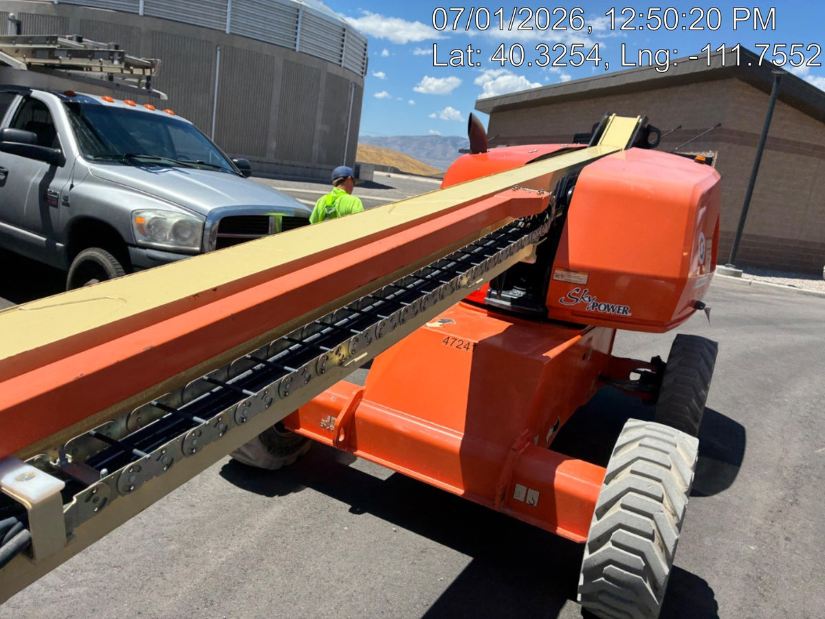 2019 JLG 460SJ