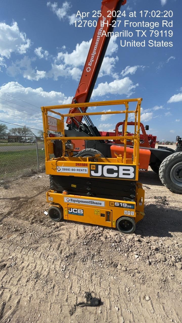 2024 JCB S1932E