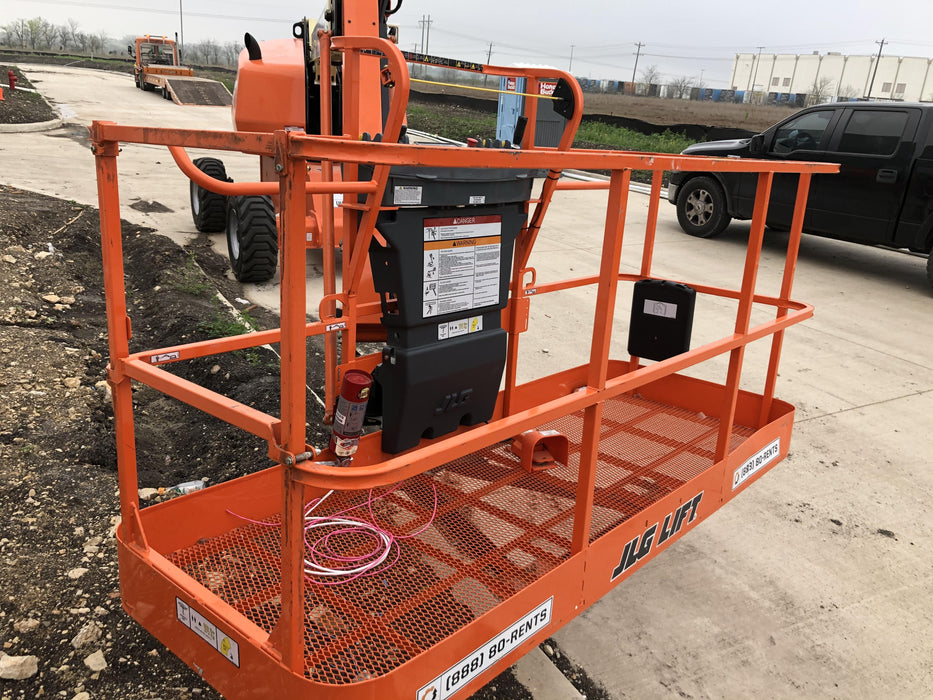2019 JLG 460SJ Deutz Diesel Engine, FF Tires, Beacon