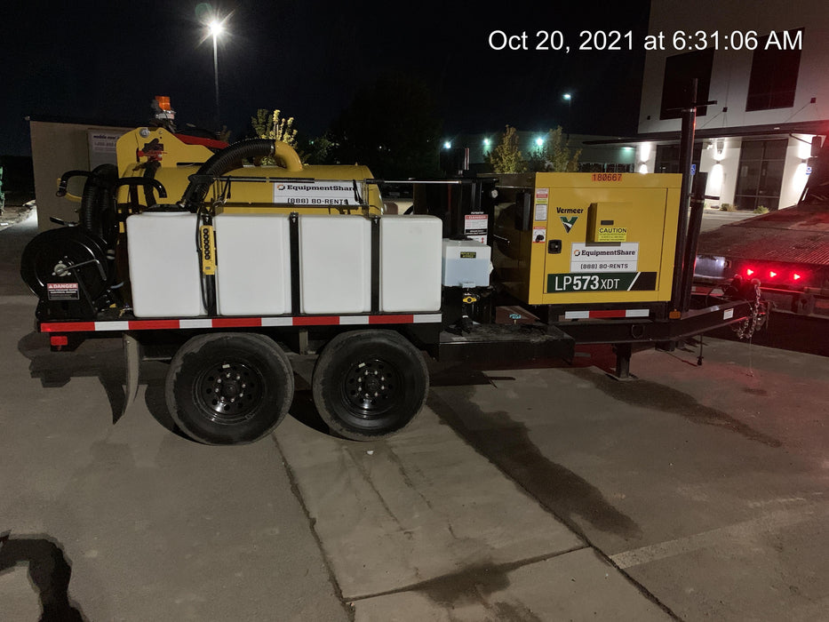 2021 Vac-Tron LP573XDT T4 Koehler Diesel Engine, 500 Gallon Debris Tank, x2 100 Gallon Water Tanks