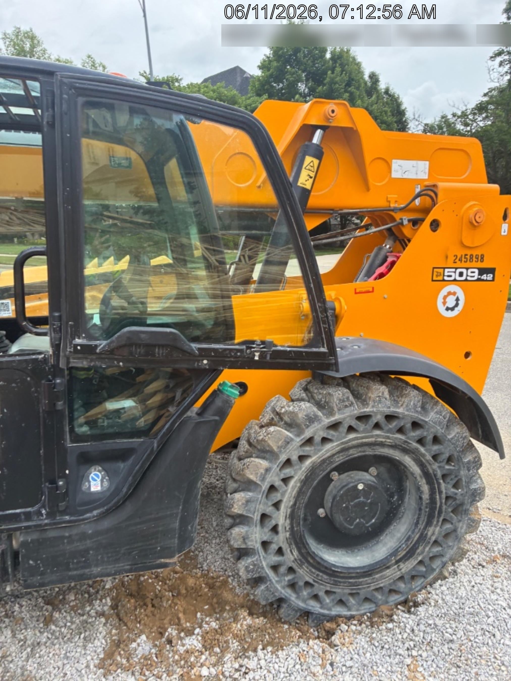 2022 JCB 509-42