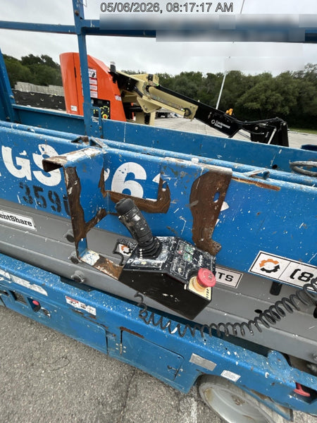 2017 Genie GS-2632 Genie GS2632 - SN GS32P-151054