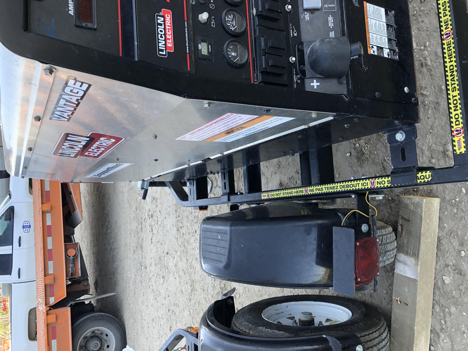 2019 Lincoln Electric Vantage 322 Welder Ready-Pak 3, Two wheel trailer, Fender and Light kit, Cable Rack