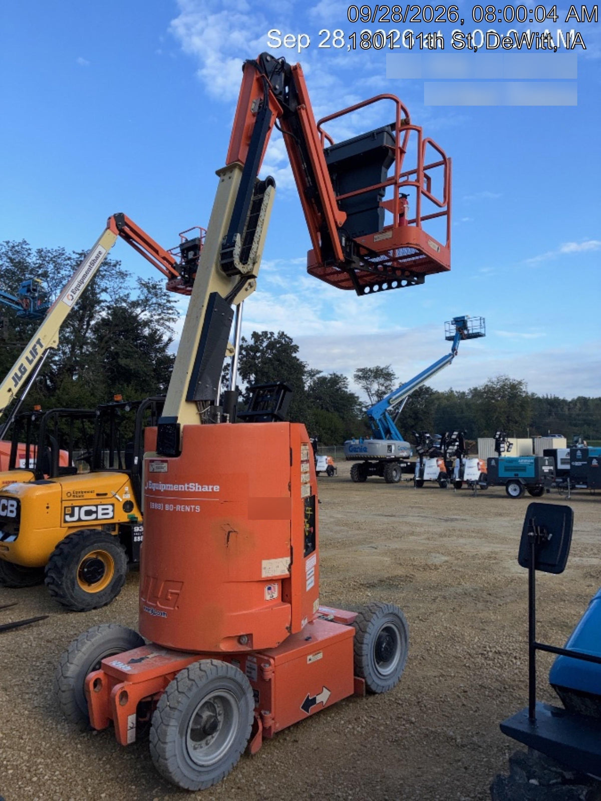 2019 JLG E300AJP