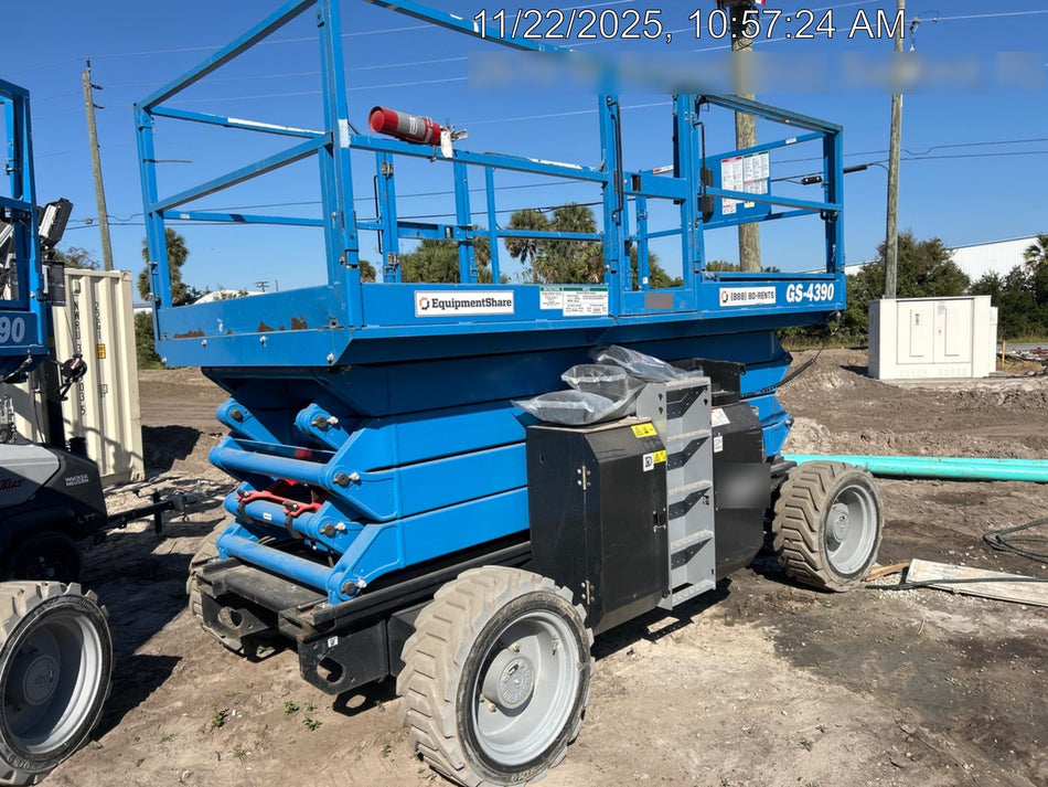 2020 GENIE GS-4390 RT