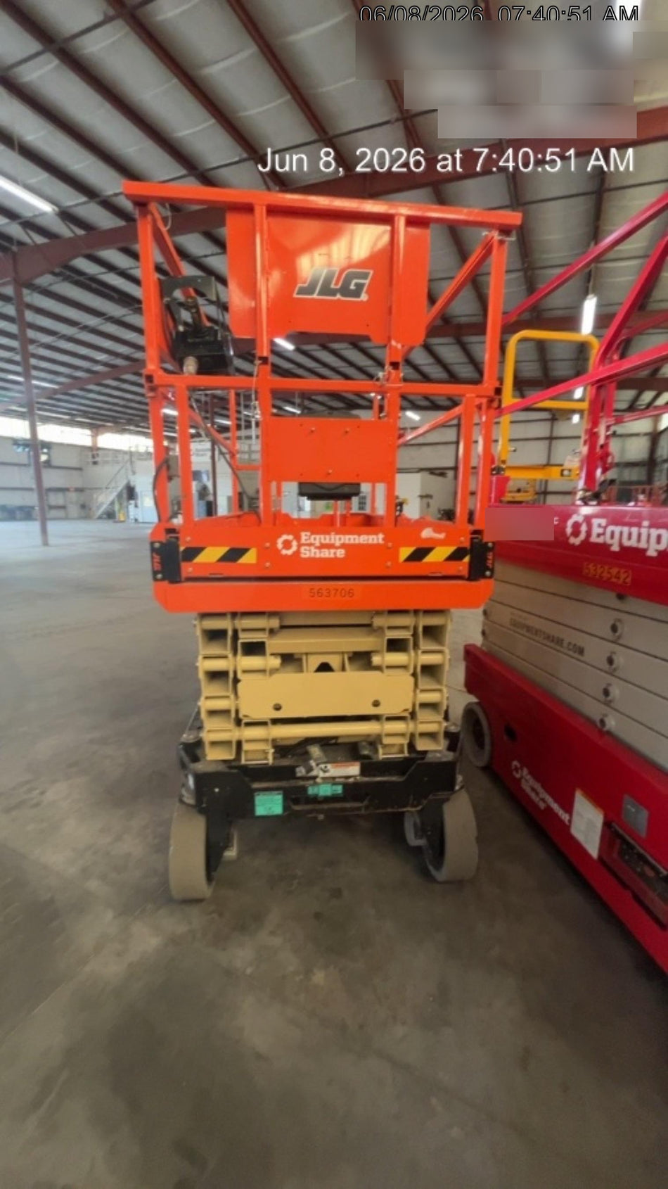 2025 JLG ES3246