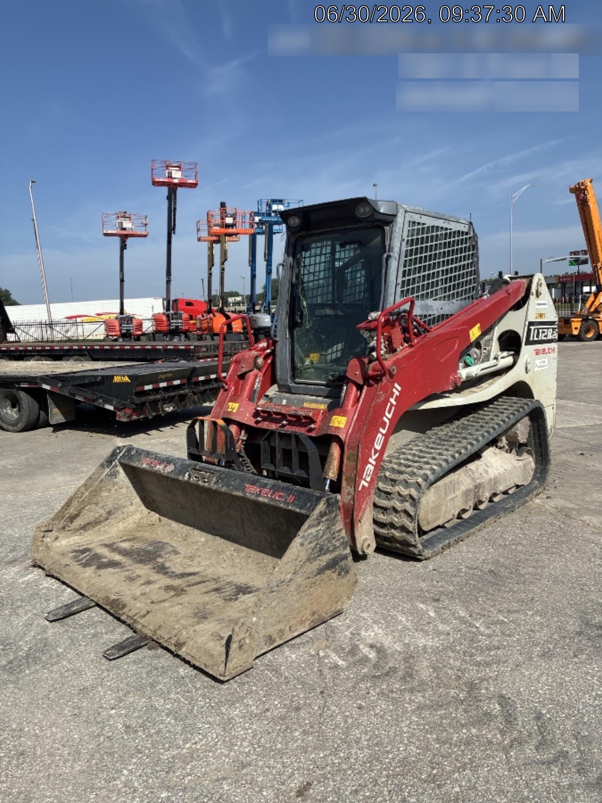 2022 TAKEUCHI TL12R2-CR