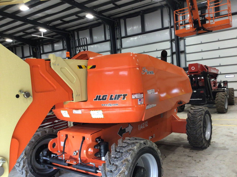 2021 JLG 800AJ