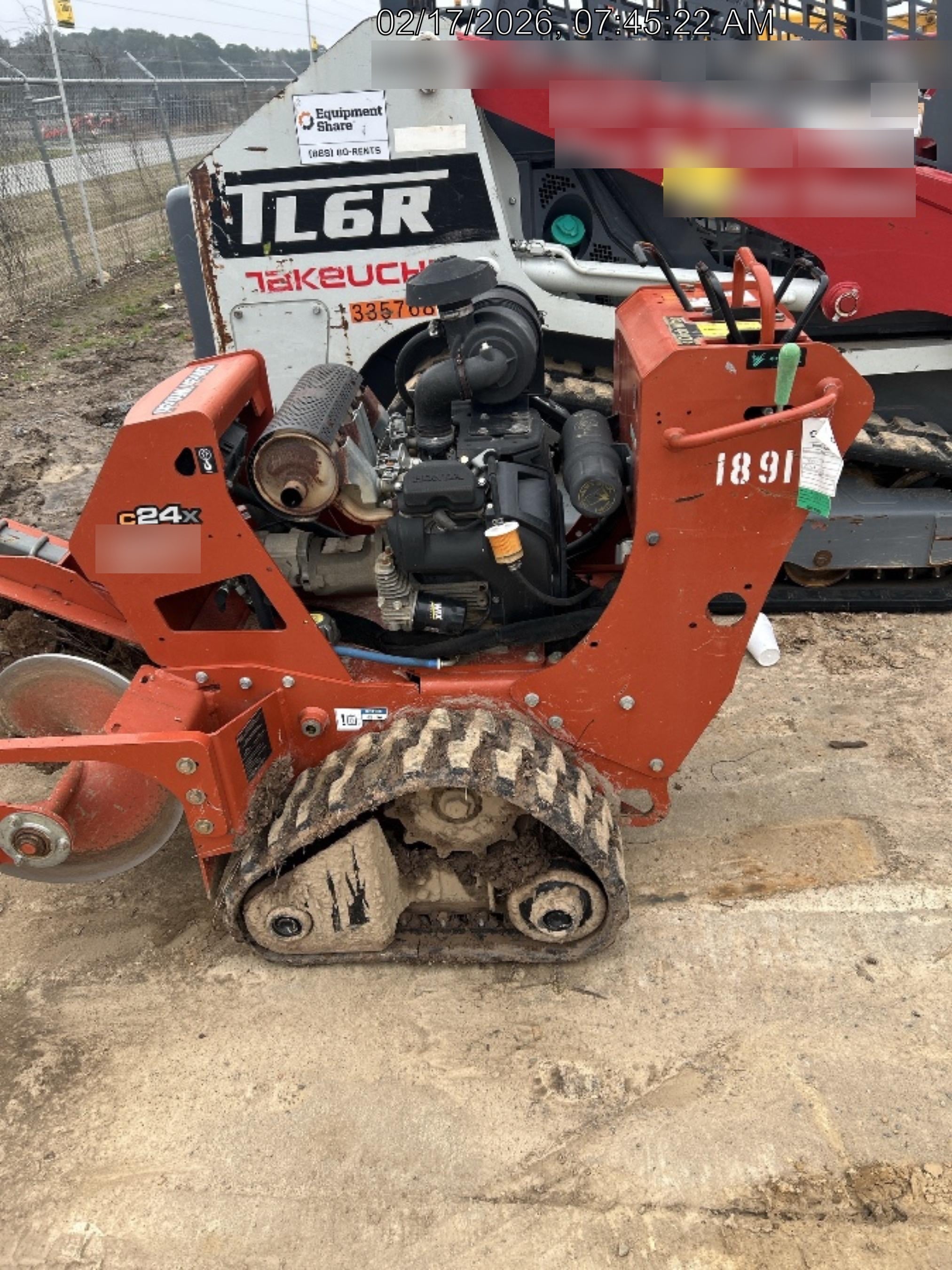 2018 DITCH WITCH C24XA