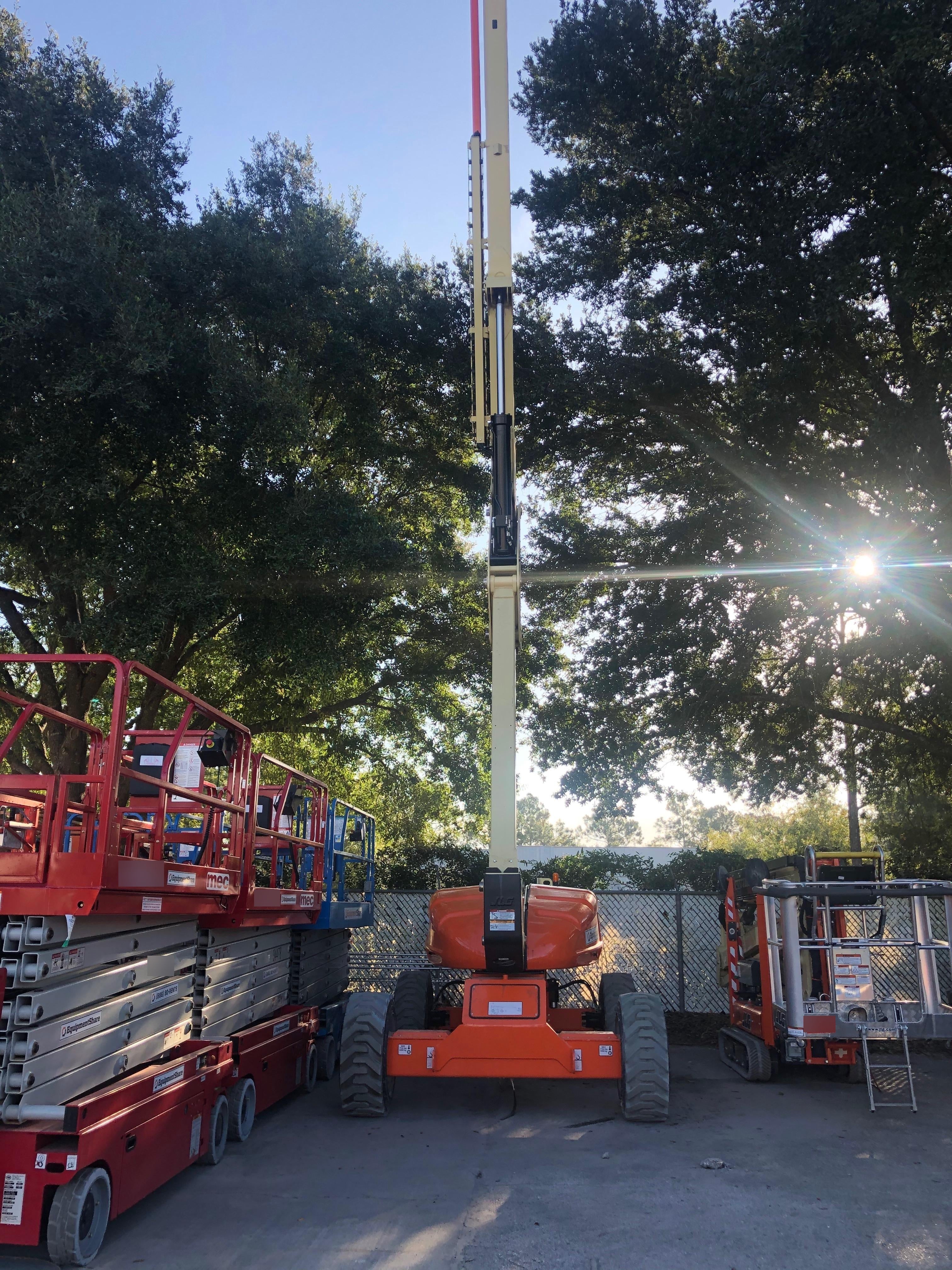 2019 JLG E600JP