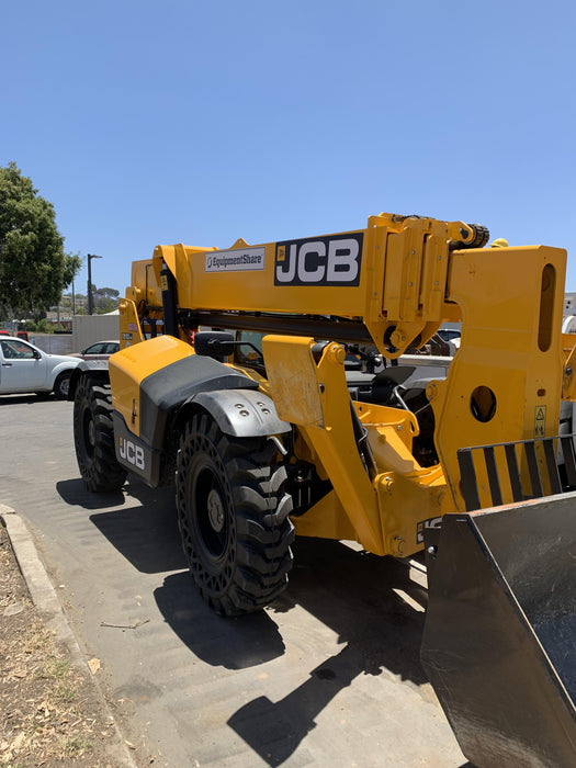 2022 JCB 510-56