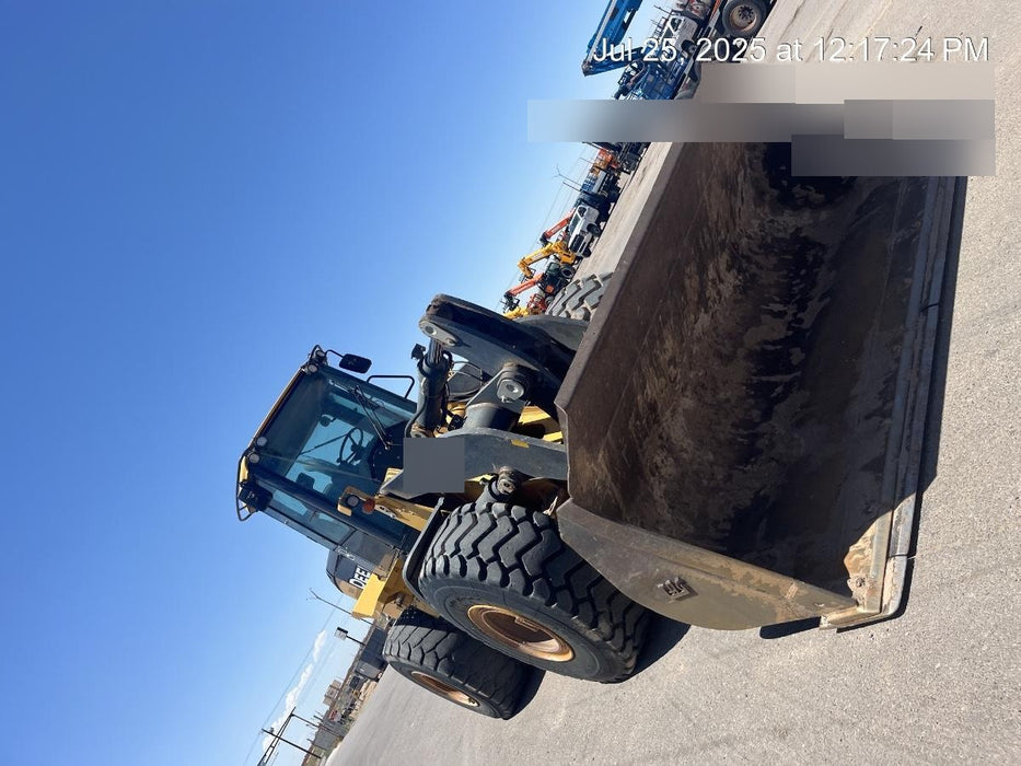 2020 John Deere 644K 4yd Wheel Loader, Cab/Heat/Air, 3 Function Hydraulics, JRB Hydraulic QC, QC 4yd bucket w/smooth cutting edge, QC Carriage, 72" Fork Tines, 5yr/5,000hr Powertrain and Hydraulics extended warranty