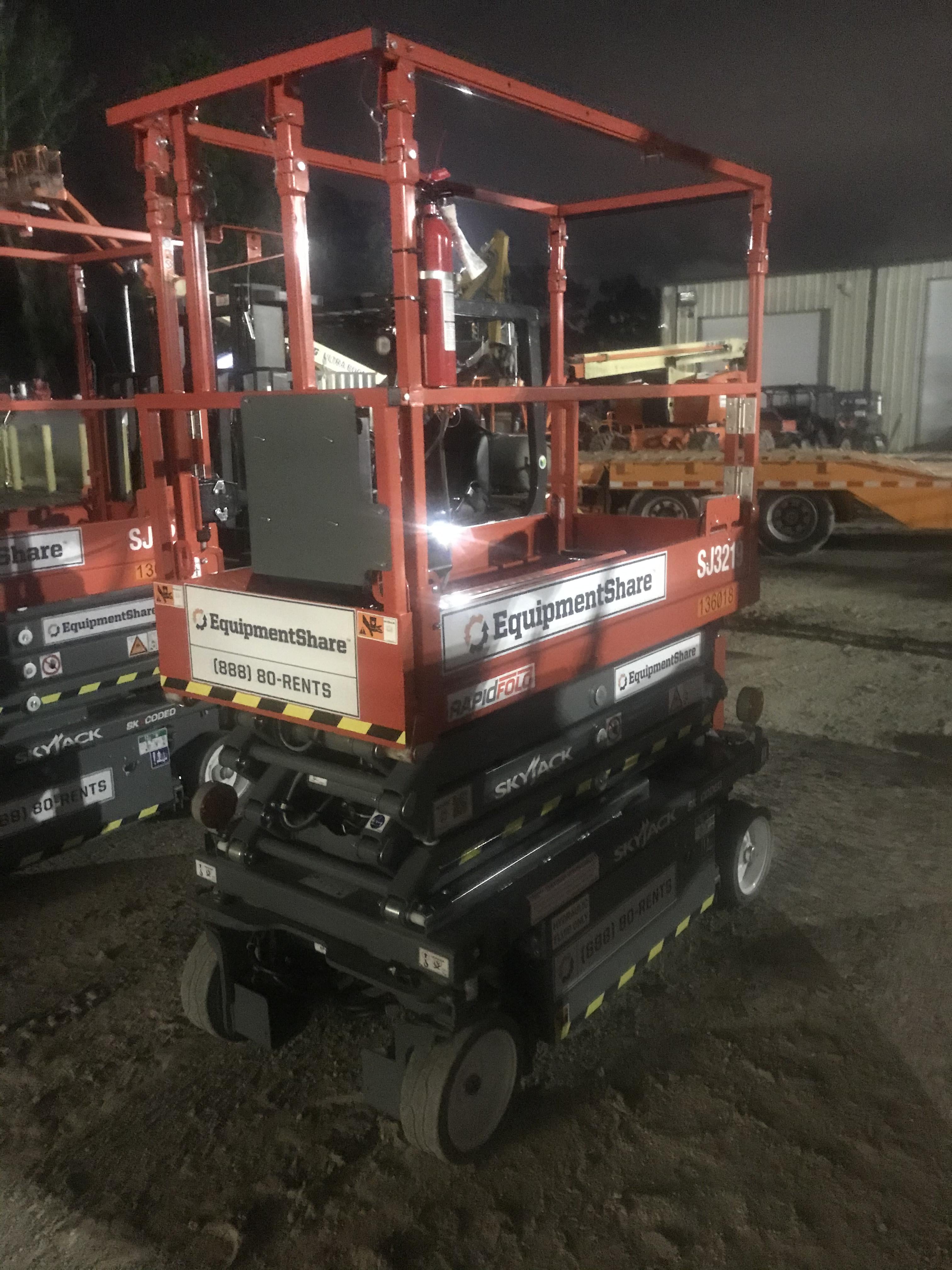 2021 SKYJACK SJ3219