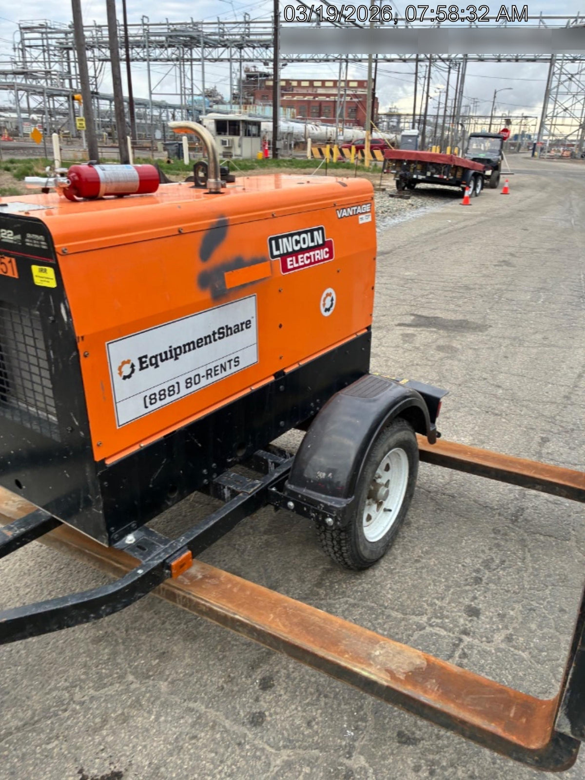 2021 Lincoln Electric Vantage 322 Vantage 322 Ready Pak 3 w/ Decals, ORANGE (includes trailer, cable rack, fender light kit) NO Telematics
