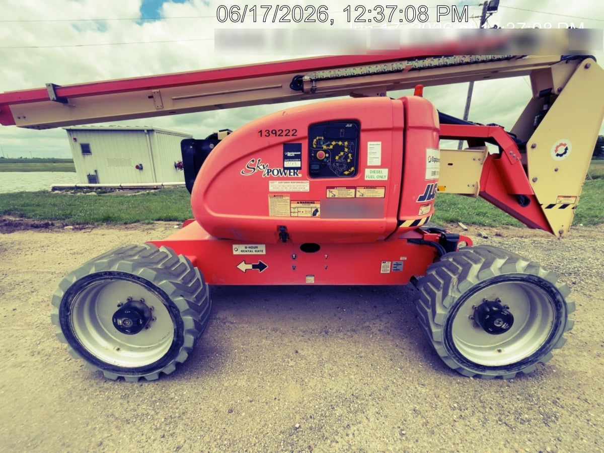 2021 JLG 600AJ