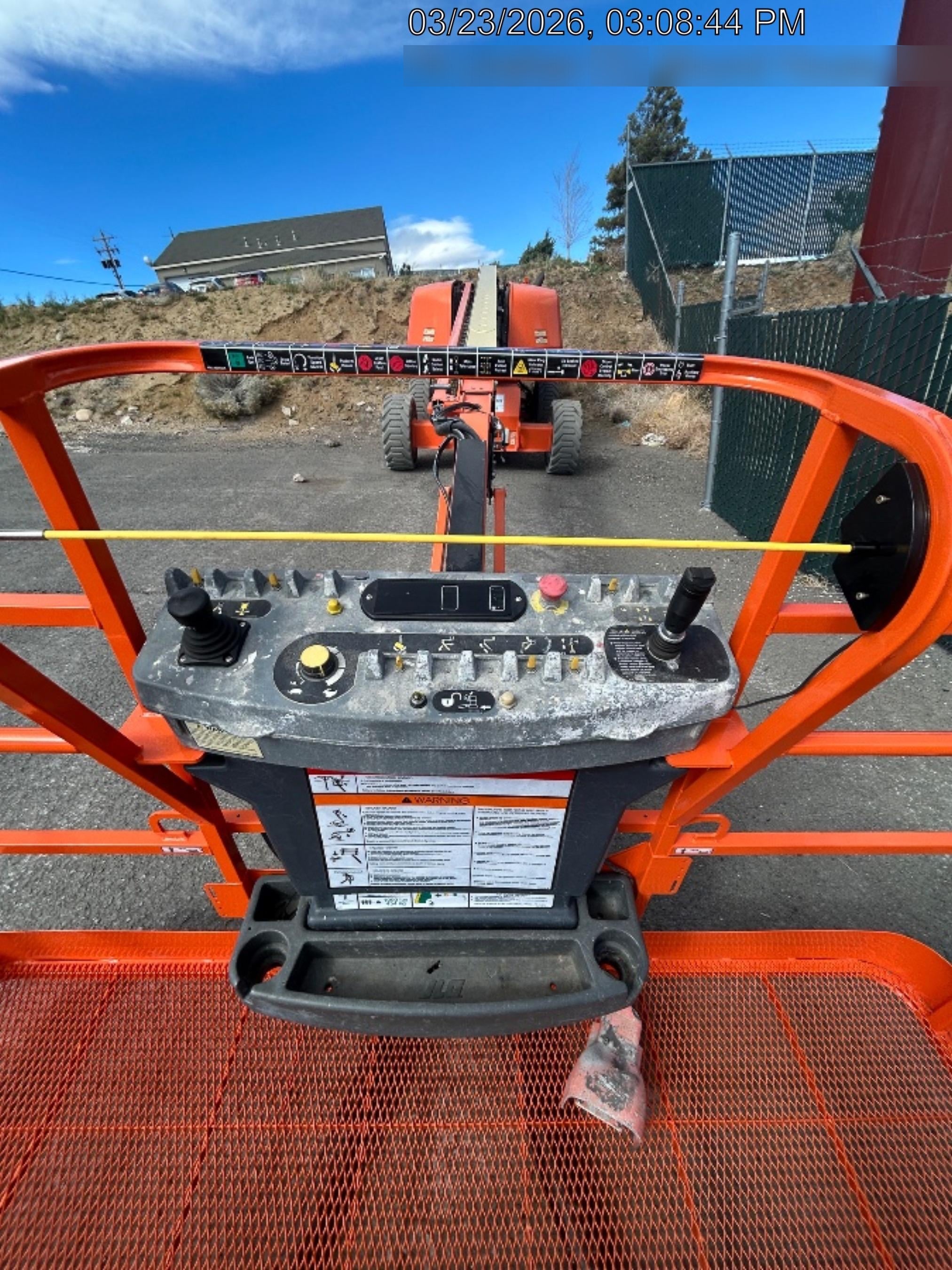 2020 JLG 660SJ