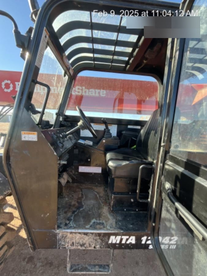 2019 MANITOU MTA12042