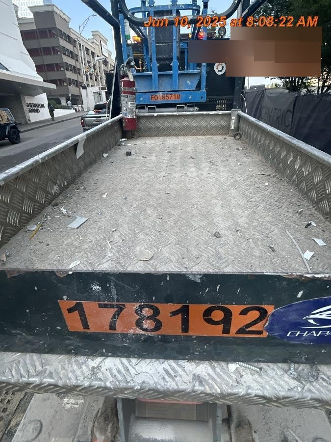 2021 JLG 1030P