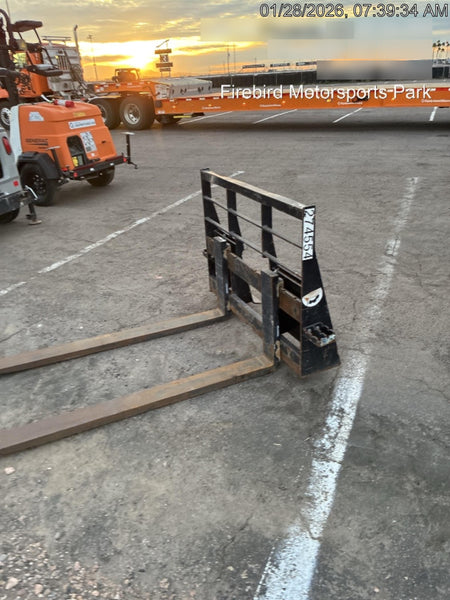 2022 ARROW MATERIAL HANDLING 48" Pallet Forks - Arrow