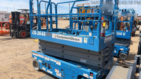 2019 Genie GS-2646 folding rails with full height swing gate