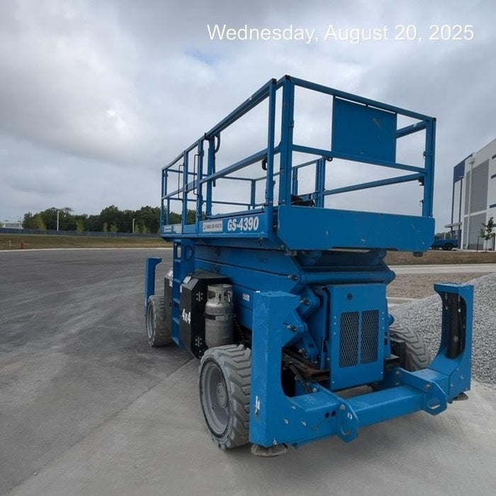 2020 GENIE GS-4390 RT