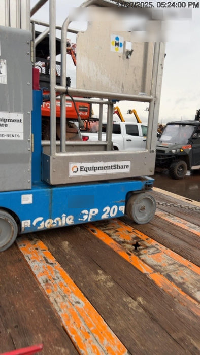 2018 GENIE GR-20