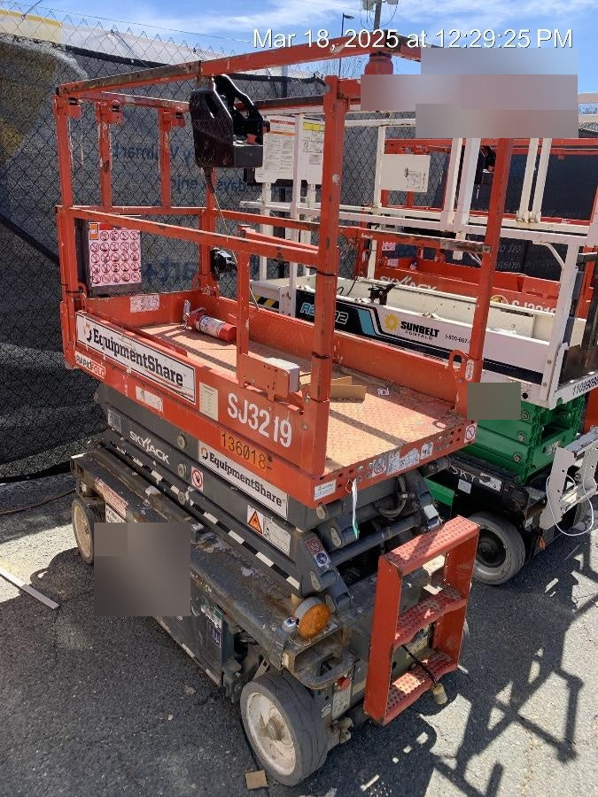 2021 SKYJACK SJ3219