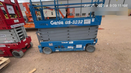 2017 Genie GS-3232 Standard