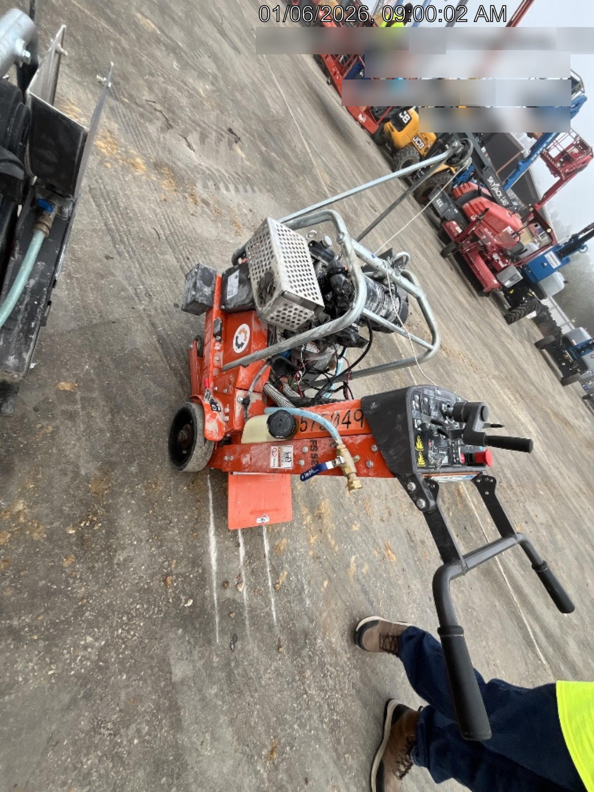 2025 HUSQVARNA FS520