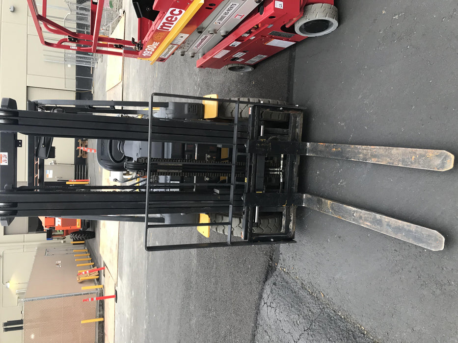 2019 KOMATSU FG25T-16