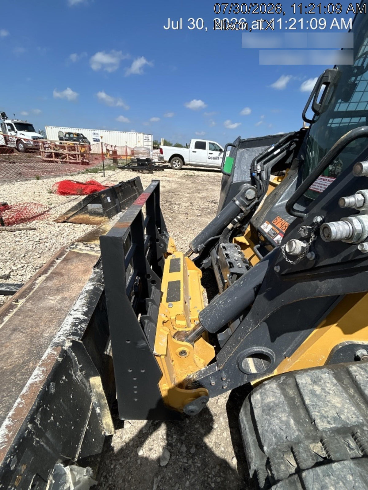 2026 ARROW MATERIAL HANDLING 72" Pallet Forks - Arrow