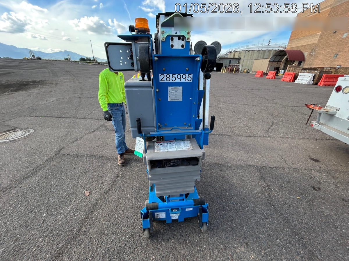 2022 GENIE AWP-30S DC