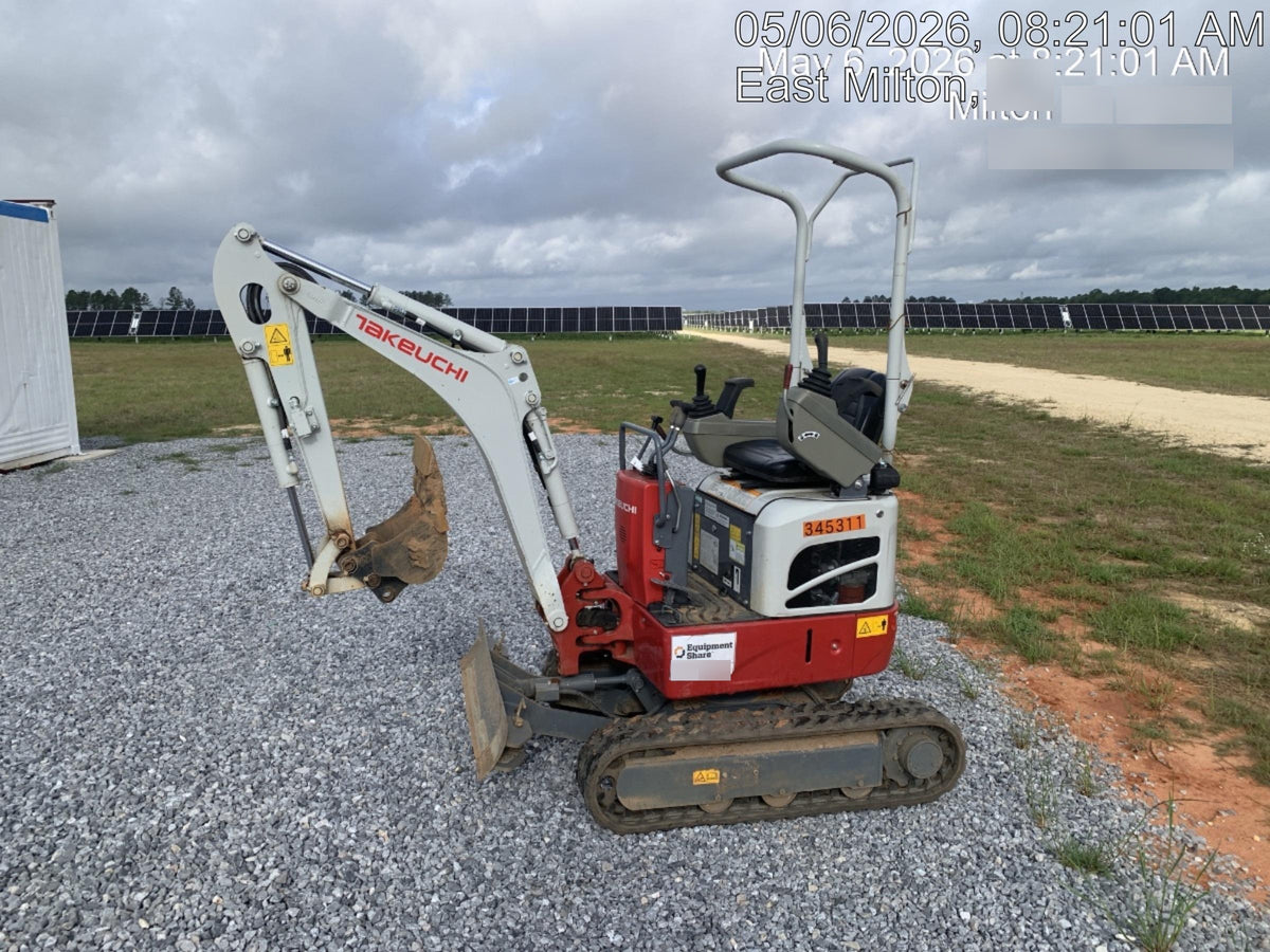 2023 TAKEUCHI TB210R