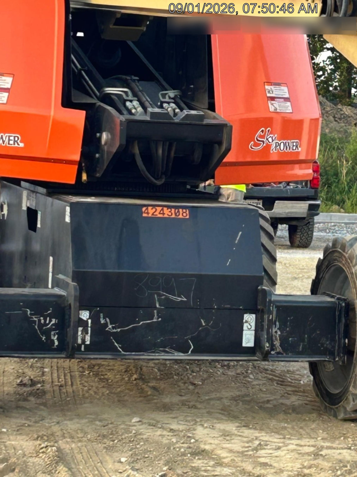 2024 JLG 660SJ