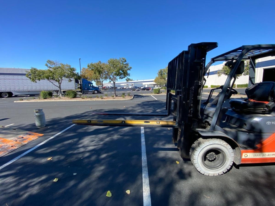 2022 TOYOTA 50-8FGU25